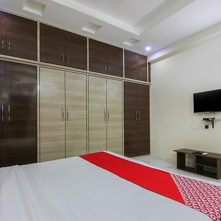Collection O Madhapur Hotel Kondapur  ภายนอก รูปภาพ