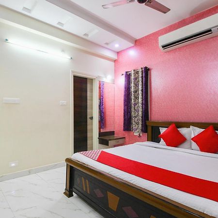Collection O Madhapur Hotel Kondapur  ภายนอก รูปภาพ