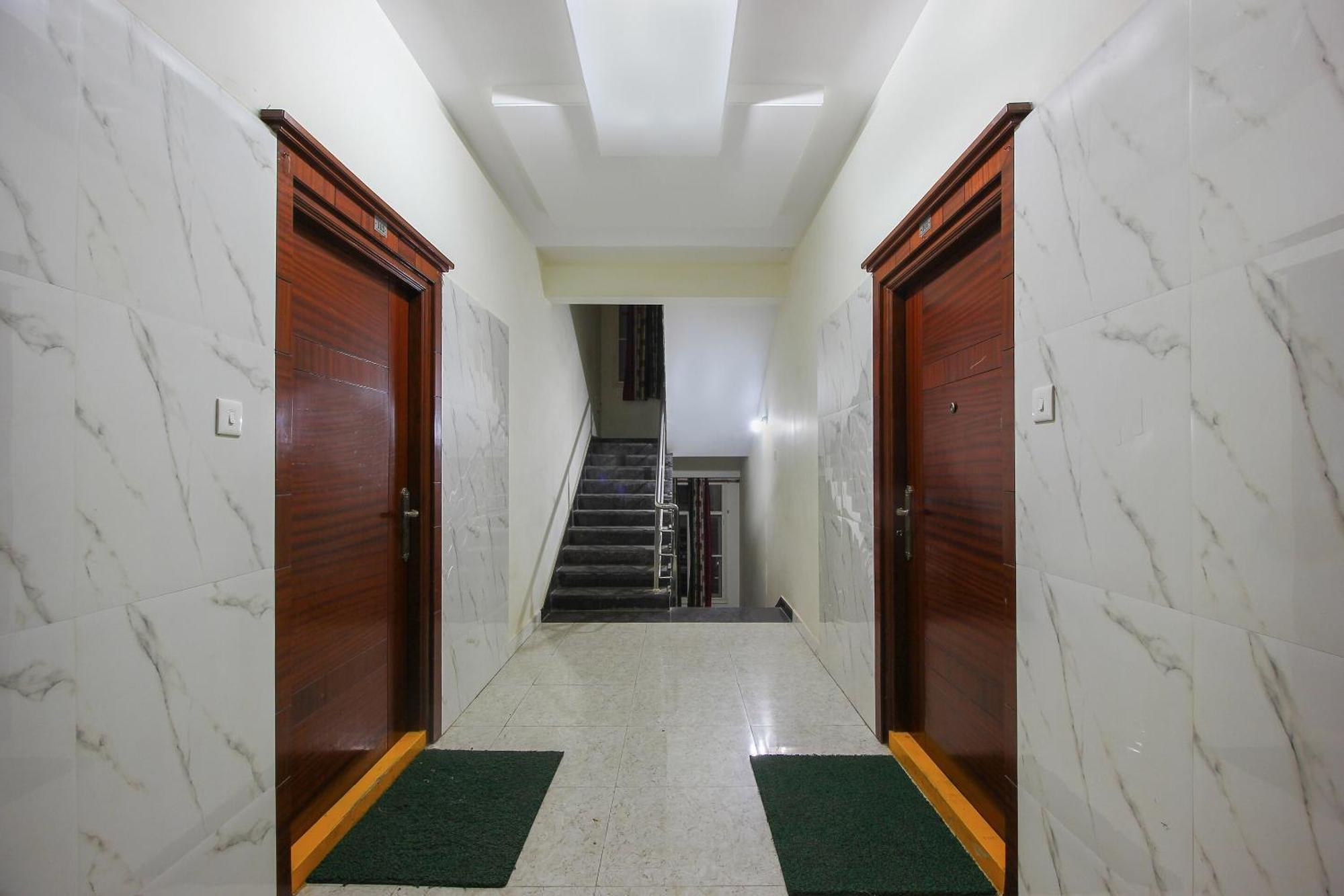 Collection O Madhapur Hotel Kondapur  ภายนอก รูปภาพ